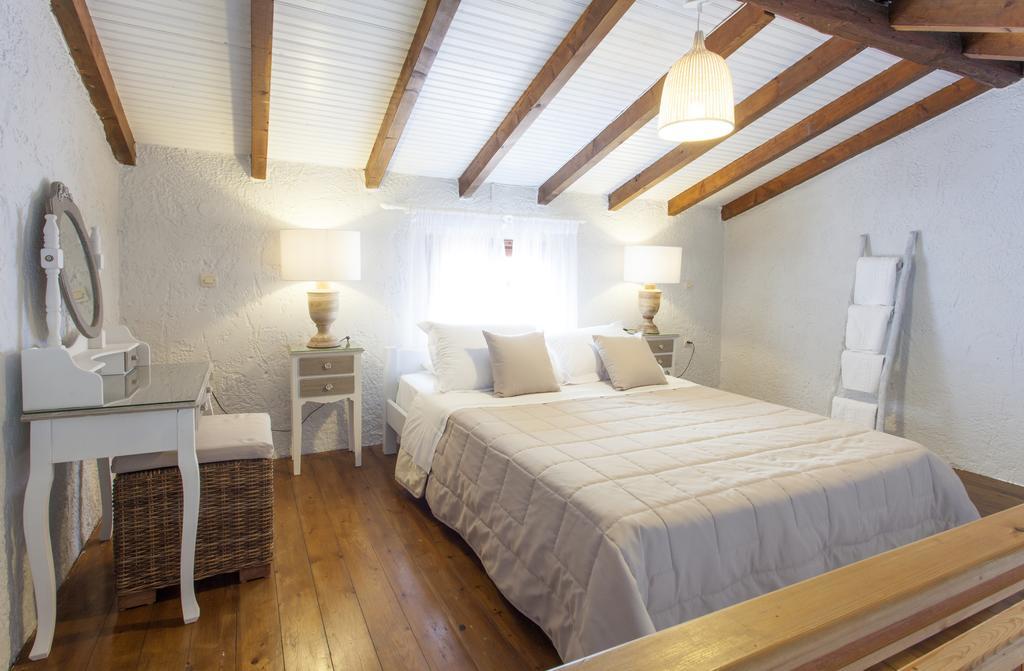 Glyfada Beach Villas Longós 外观 照片