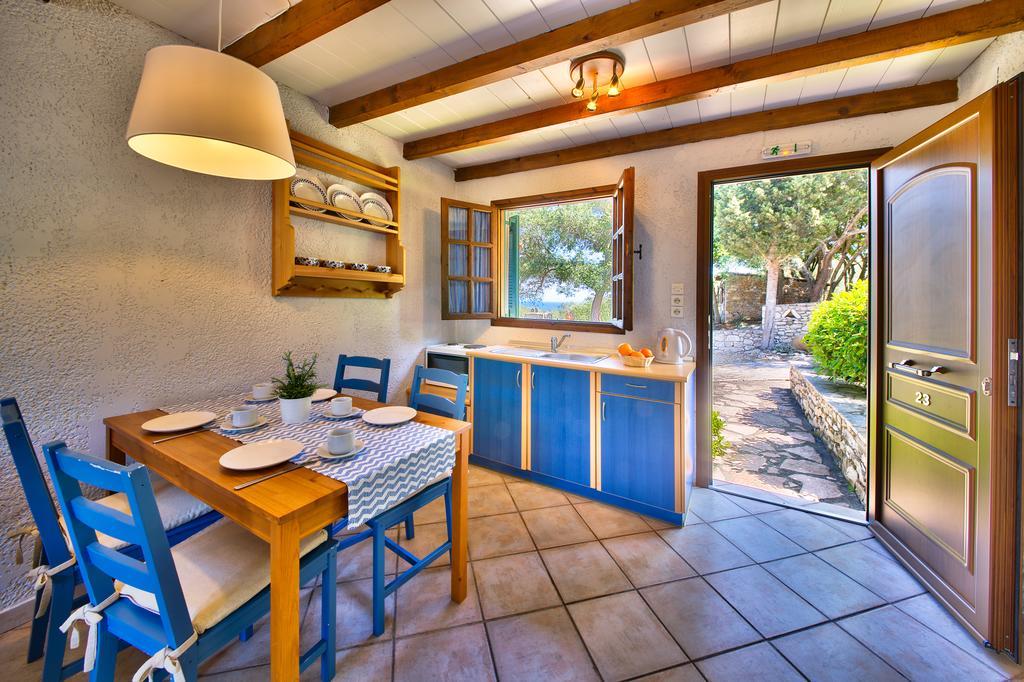Glyfada Beach Villas Longós 外观 照片